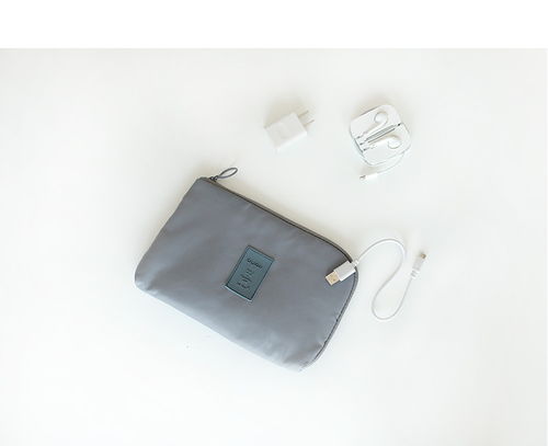 高效旅行伴侣 电子数码收纳包的全方位收纳指南